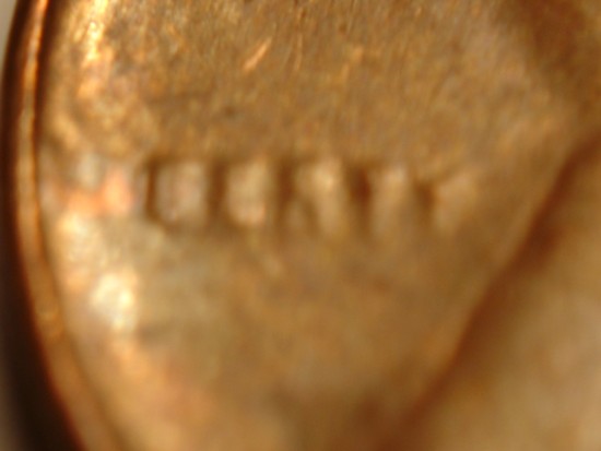 196?-Lincoln-Memorial-Cent--What-Caused-This-On-The-Obverse?